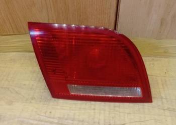 AUDI A3 8P4 LAMPA LEWA TYŁ TYLNA W KLAPĘ 8P4945093