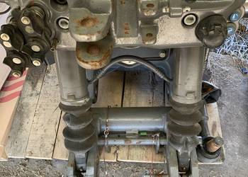 PRZEDNI KOMPLETNY TUZ FENDT 930,933,936,939