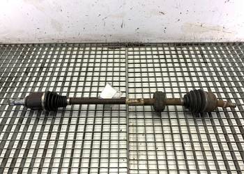 PÓŁOŚ PRAWY PRZÓD DACIA LODGY 391006276R 1.6 102KM PRZEGUB