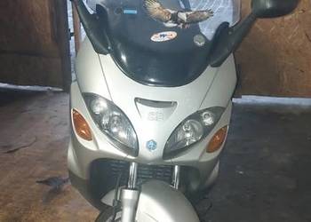 Sprzedam skuter piaggio x9