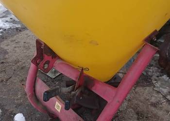 Rozsiewacz nawozu 300 kg