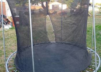 Trampolina średnica 2metry.
