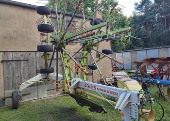 Zgrabiarka 2- karuzelowa CLAAS LINER 680 Profil do środka 6,8 m.