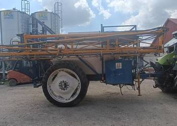 Opryskiwacz sieger lemken ciągany 33 metry 3500 litrów