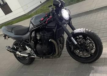 Suzuki Bandit upside down gsxr