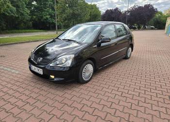 Honda Civic 1.6 z gazem 2005rok długie opłaty