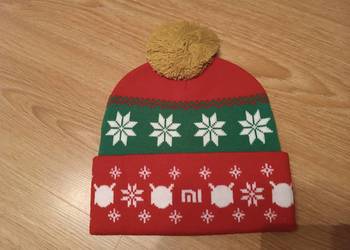 Czapka świąteczno-zimowa z pomponem. NOWA!