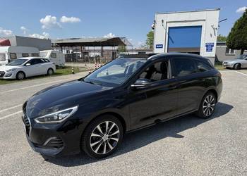 Hyundai i30 1.6 DIESEL AUTOMAT Nawigacja Kamera Ledy Tempomat Panorama