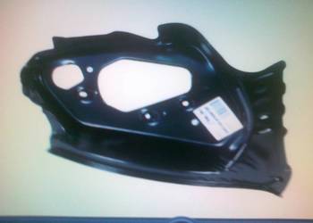 GNIAZDO LAMPY TYŁ L/P TOYOTA YARIS (P90) 2006-2011