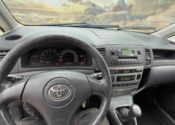 Toyota corolla verso 2.0 d4d