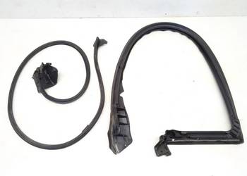 USZCZELKA DRZWI PRAWA LEXUS RC Sportowy/Coupe