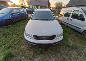 Volkswagen Passat Kombi 1,8 92 kW 1998 r. dawca części