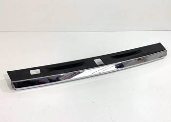 LISTWA KLAPY TYŁ TOYOTA COROLLA E21 Sedan/Limuzyna 76801-02K30