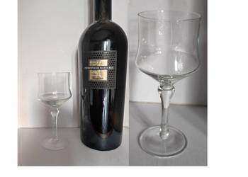 kieliszki do wina okres secesji szklane wytworne eleganckie klasyczne