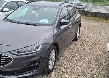 Ford Focus 2022 benzyna hybryda