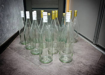 Butelka na wino 1,5 litr biała z nakrętka
