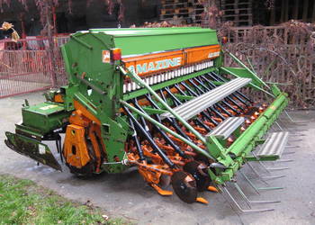 Amazone AD302 siewnik zbożowy talerzowy zestaw uprawowo siewny agregat KG