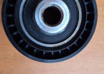 Rolka napinająca paska klinowego Renault 8201008760