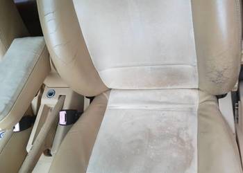 Wnętrze, fotele skórzane Skoda Octavia Laurin @ Klement