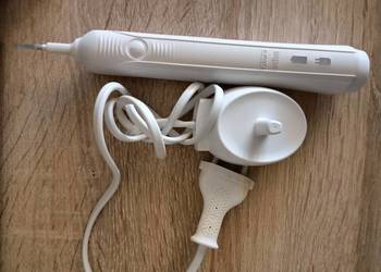 Sprzedam szczoteczke elektryczna Oral-B