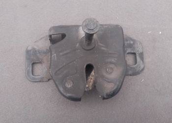 zamek maski PT CRUISER 2002 ROK