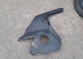 Błotnik prawy tył tylny Renault Clio IV 4 805763822R