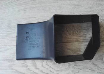 BMW E60 E61 PRAWY TUNEL KANAŁ POWIETRZNY 7178112