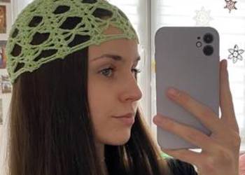 Czapeczka ażurowa dokerka