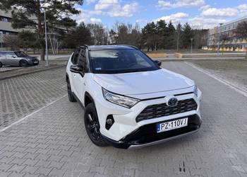 Toyota RAV4 - 1 właściciel, salon Polska, bezwypadkowy, serwis w ASO
