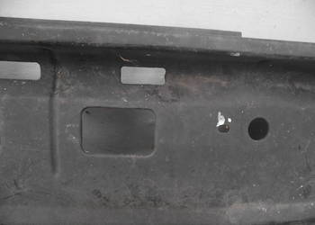 Volkswagen Polo. Pas przedni