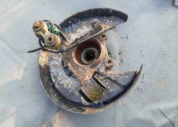 A6 C5 2.4 Sedan Quattro Zwrotnica piasta tyl tylna prawa lewa