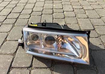 Lampa xenon skoda octavia 1 lift