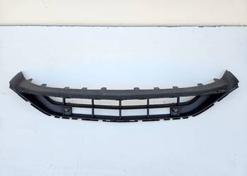 MERCEDES GLA W247 AMG KRATKA ŚRODKOWA ZDERZAKA PRZÓD A2478854205