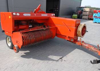 Prasa kostkująca Sipma Z 244/1 do słomy