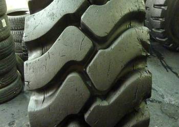 Opona używana przemysłowa 23.5R25 GOODYEAR UNISTEEL 4000zł W3667 Opona używana przemysłowa 23.5R25 GOODYEAR UNISTEEL 4000zł W3667