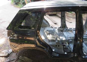 ĆWIARTKA BŁOTNIK PRAWY TYŁ VITARA III