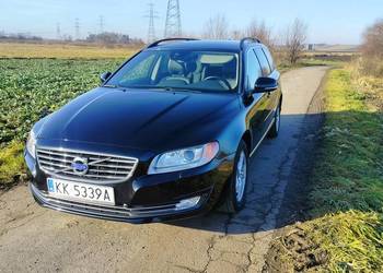 Volvo V70 Momentum 2 kpl. alu