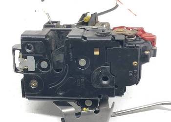 ZAMEK DRZWI PRAWY TYŁ AUDI A4 B6 Kombi 8E0839016C 00-05