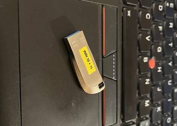 Pendrive Instalator Windows 10 i 11 + Sterowniki