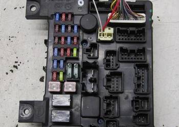 SKRZYNKA BEZPIECZNIKÓW 2.0 DOHC MITSUBISHI OUTLANDER III PHEV 8637A865