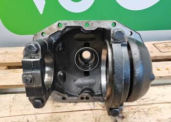 Obudowa dyferencjału 7350403761 Massey Ferguson 7618