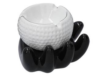 Popielniczka Ceramiczna z Czarną Dłonią Trzymającą Piłkę do Gry w Golfa