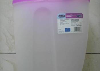 Nowy plastikowy pojemnik do przechowywania 5l