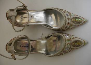 CESARE E  Pantofle baleriny na obcasie na Sylwestra 37