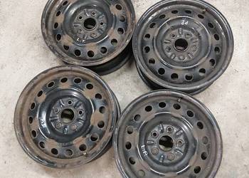 Felgi stalowe 16" - Toyota Auris 4szt. Felgi stalowe 16" - Toyota Auris 4szt.