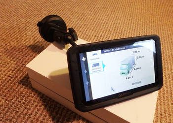 nawigacja GPS Garmin Dezl 770LM