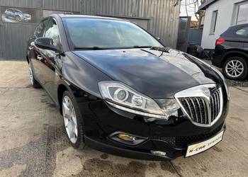 Lancia Delta TBI 220 KM