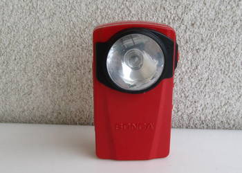 Latarka płaska SONCA bateria 3R12 4,5V czerwona