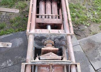 Wibroprasa o nacisku  300 ton