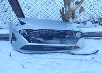 Zderzak przód Hyundai i10 III 2020 uszkodzony zaślepka haka połysk
